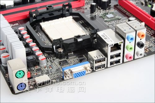 斯巴达克780G/780V主板评测