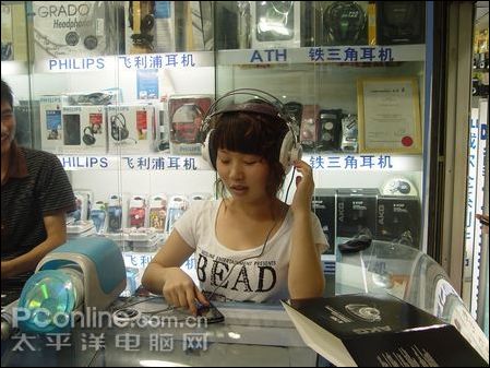 AKG K701