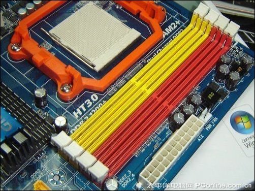 技嘉 GA-M720-US3