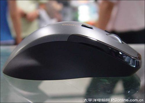 雷柏 7600