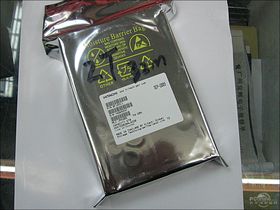  2TB(HDST722020ALA330)