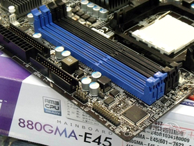 ΢ 880GMA-E45