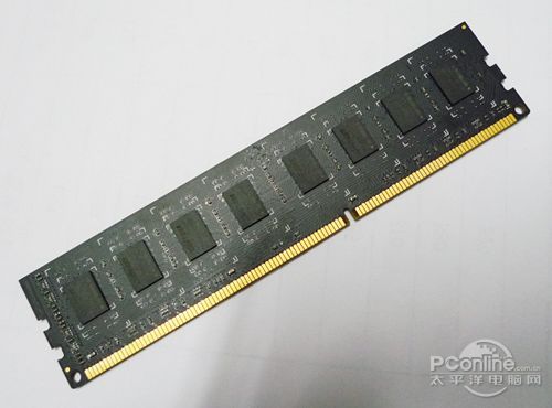 金泰克 2G DDR3 1333