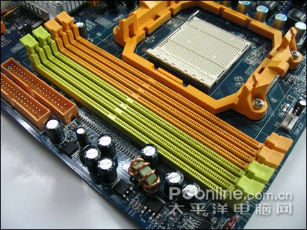 映泰TForce 570 SLI