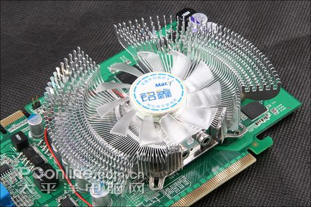 铭鑫 视界风PK版 8600GTU-256D3;8