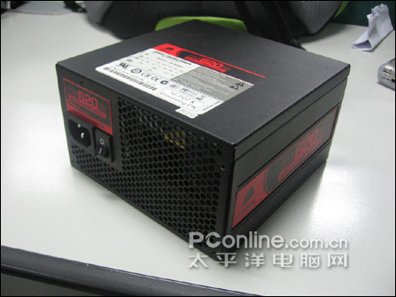 海盗船HX620W