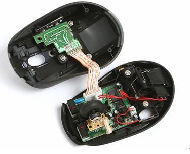 rapoo雷柏 无线光学鼠标7100拆开以后,用户可以清楚的看出来