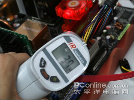 劲冷内存散热器