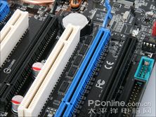 华硕 790FX