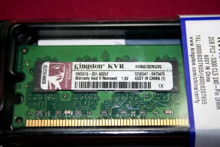 金士顿DDR2 667 2G(KVR667D2N5)