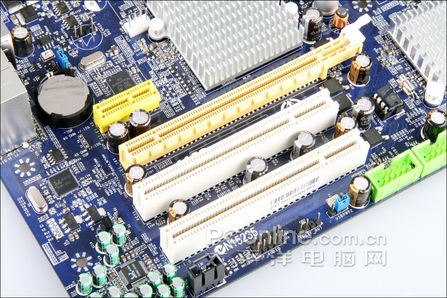 富士康A7GM-S 780G主板