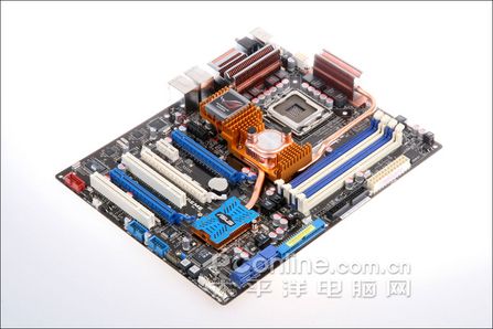 华硕Striker II Extreme 790I