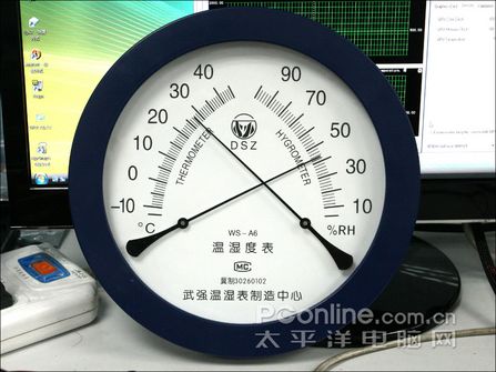 影驰 9600GT刀锋版