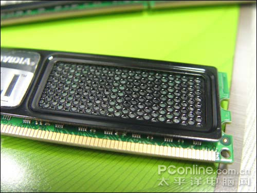 OCZ DDR2 1066 2GB套装