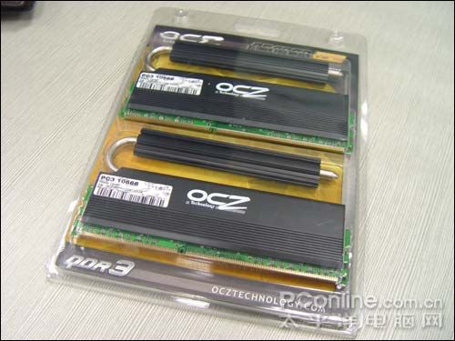 OCZ DDR2 1066 2GB套装