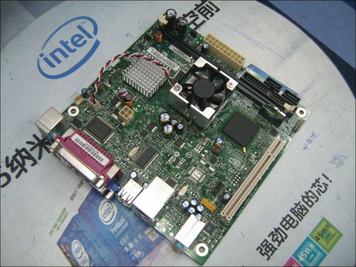 Intel atom D945GCLFͼ