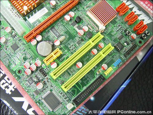 磐正AP43+磐正超磐手 AP43 DDR3