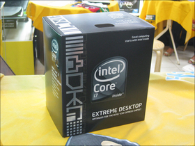 Inteli7 975Intel Core i7 975