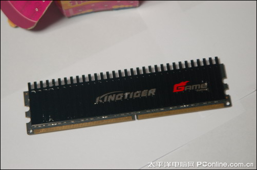 金泰克速虎DDR2 800 2G游戏版金泰克 速虎2G DDR2 800 游戏版