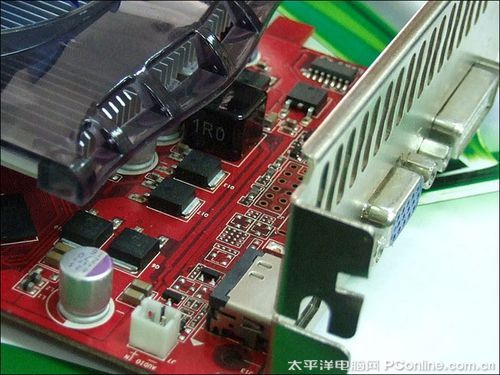 双敏9600GSO V512战斗版双敏 速配9600GSO V512战斗版