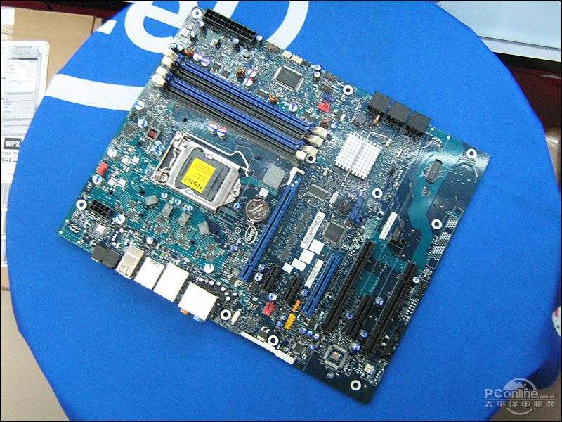 Intel DP55WGͼ