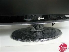 LG W2253TQ