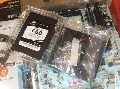 海盗船CSSD-F60GB2-BRKT 60G11