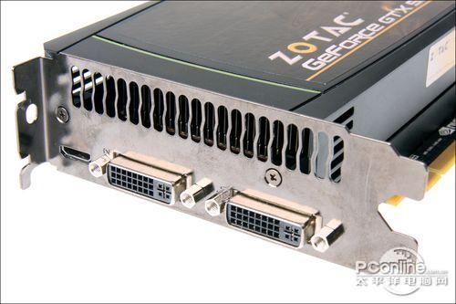 索泰GTX580 AMP3