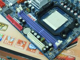 ˫UR780GT-SUR780GT-S